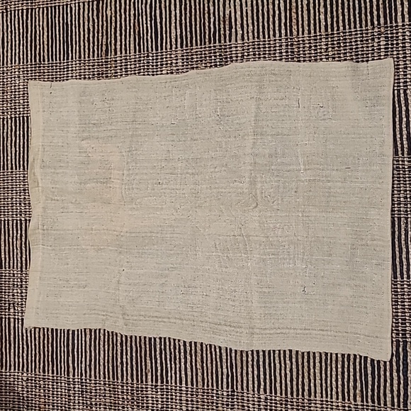 MAYAN TEXTILE WALL HANGING II - Picture 4 of 4